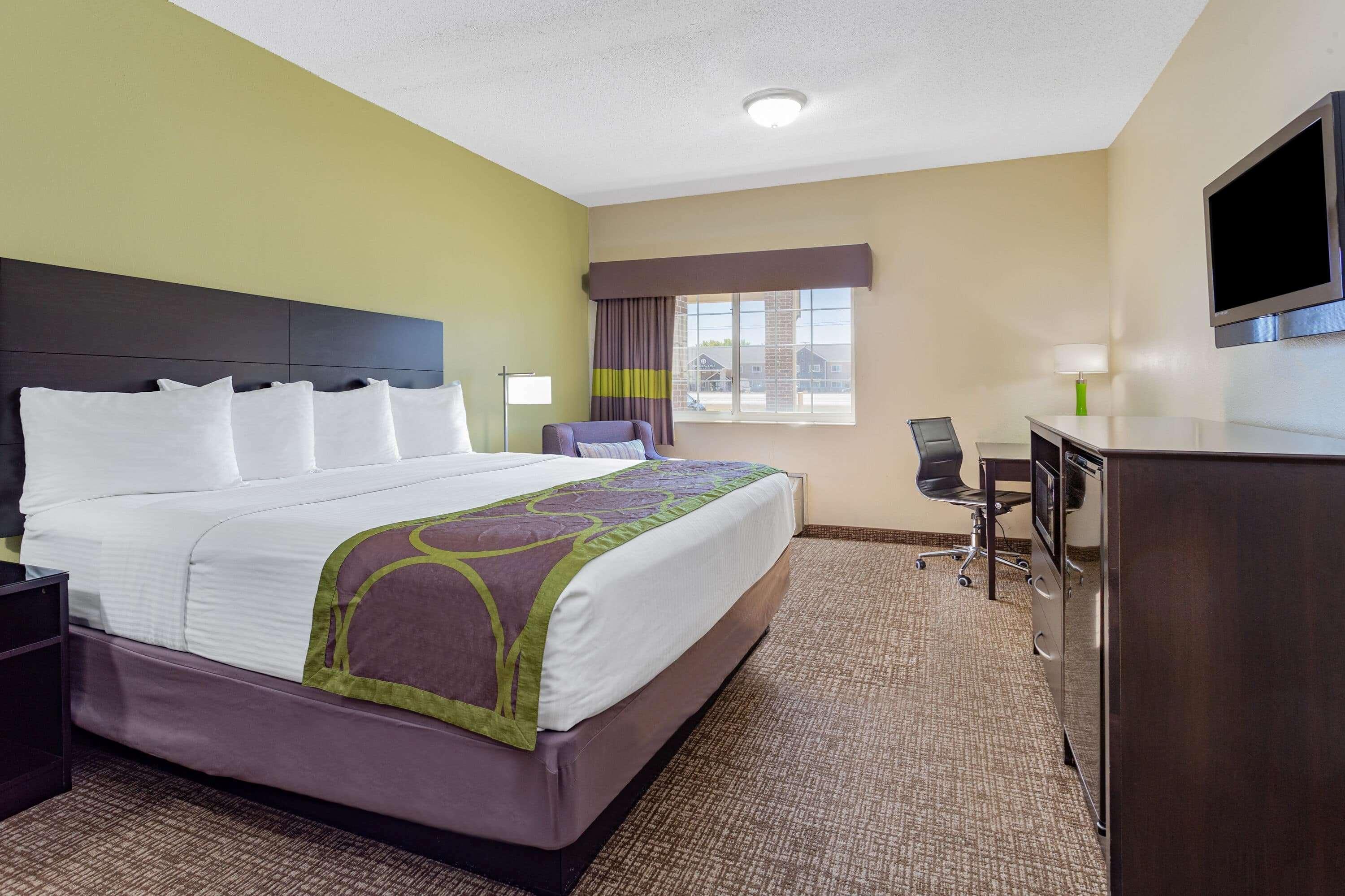 Super 8 By Wyndham Emmetsburg Hotel Exterior photo